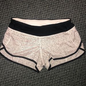 lulu shorts!!